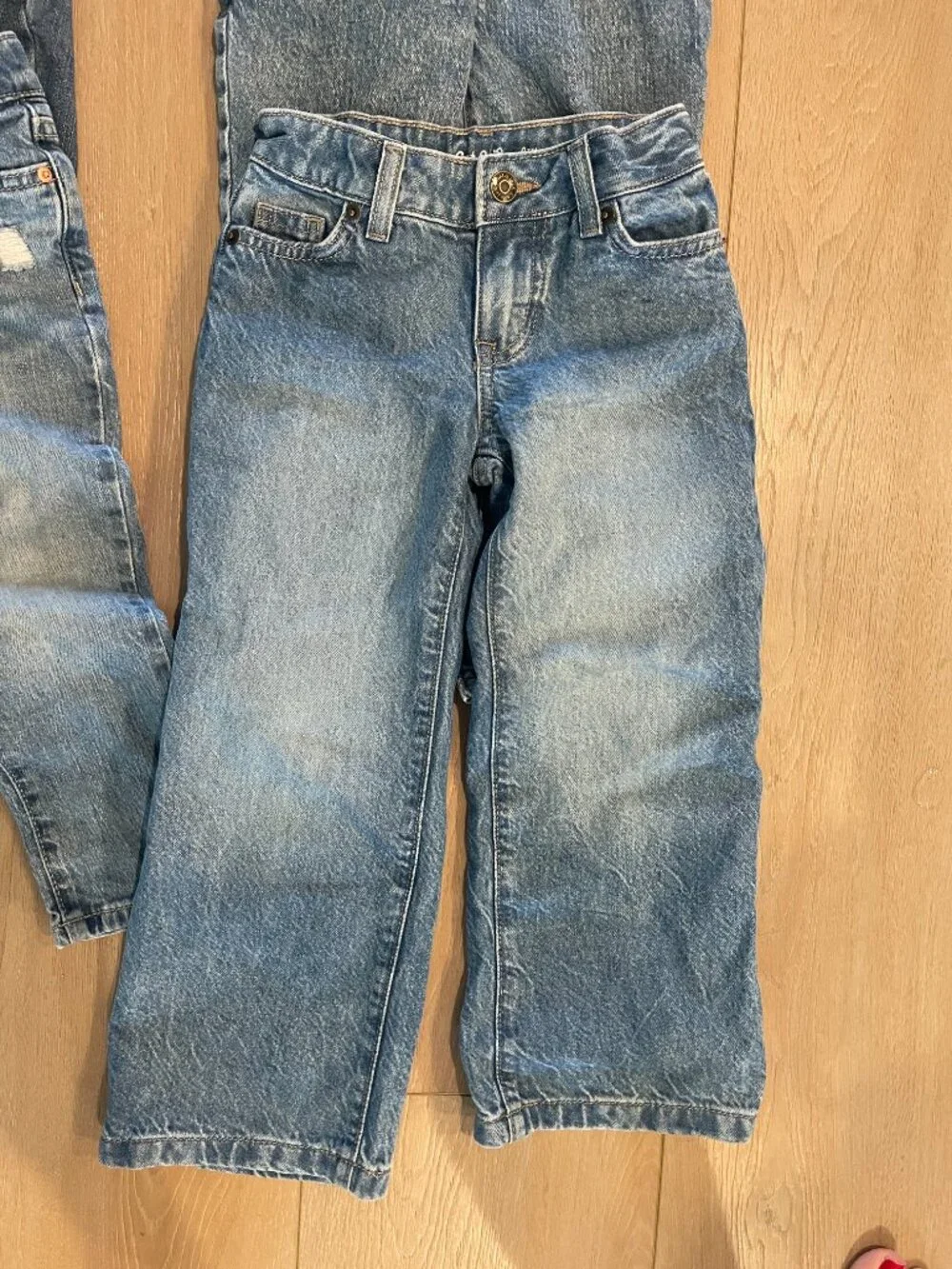 EUC Lot of 7 Toddler Girl's 4T Jeans. Old Navy and Cat & Jack